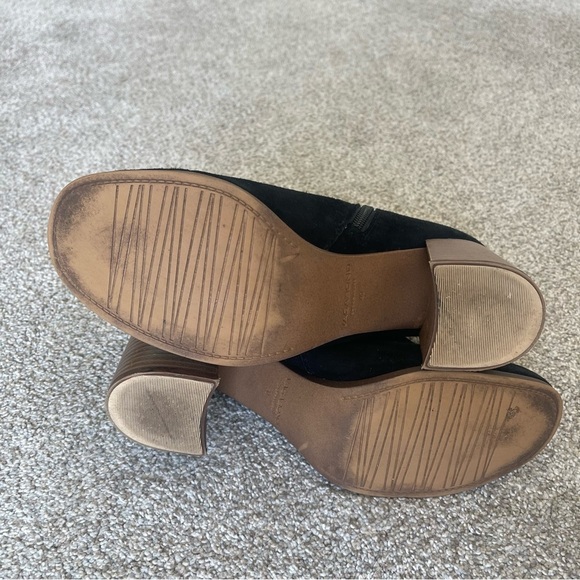 Vagabond Black Suede Leather Ankle Boots 40 Stacked Wood Block Heel Zipper Close - Picture 5 of 7